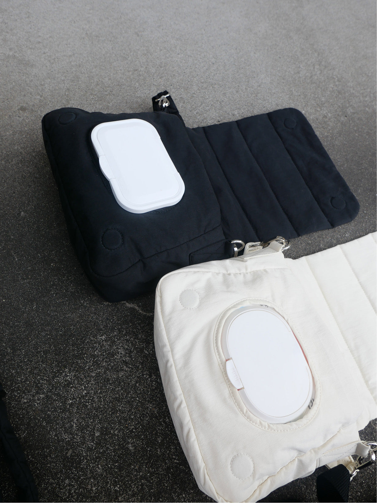 multi parents pouch -IVO-