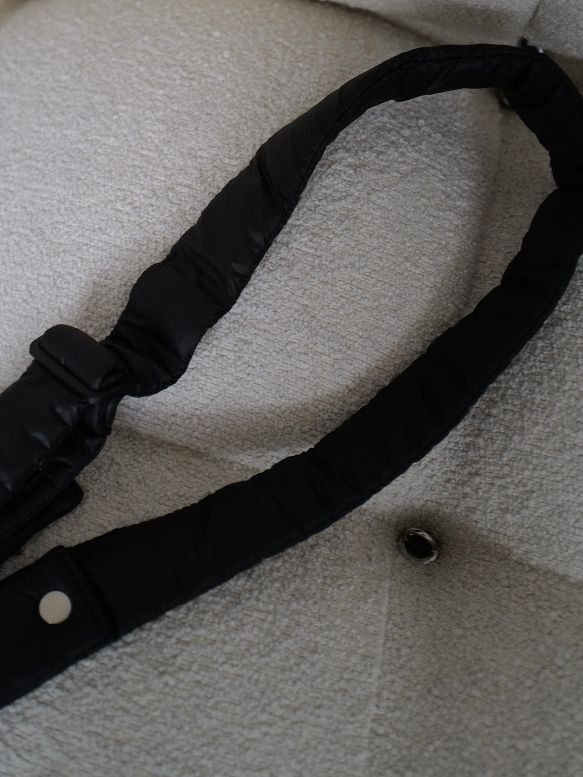 strap -BLK-