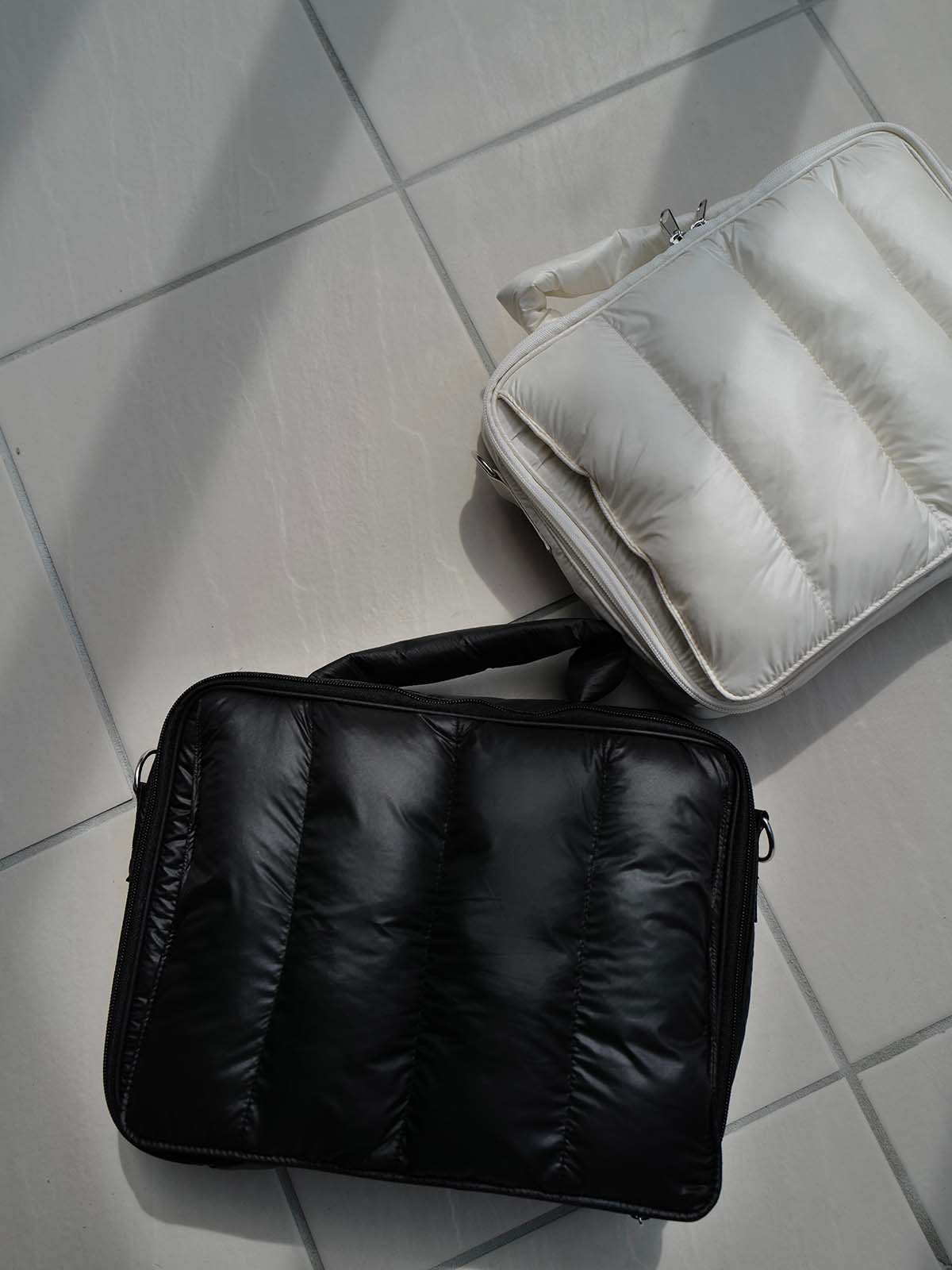 【予約販売:4月下旬〜5月上旬お届け】quilting mothers pouch bag　-BLK-